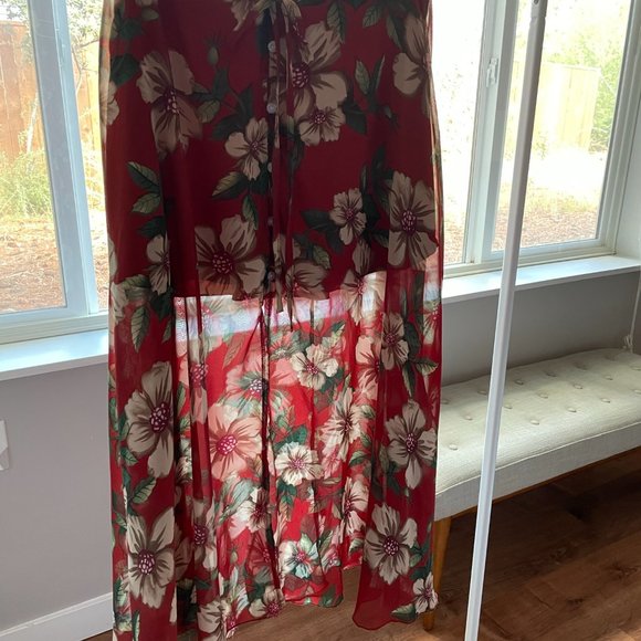 Red Floral Maxi Skirt - Picture 2 of 4